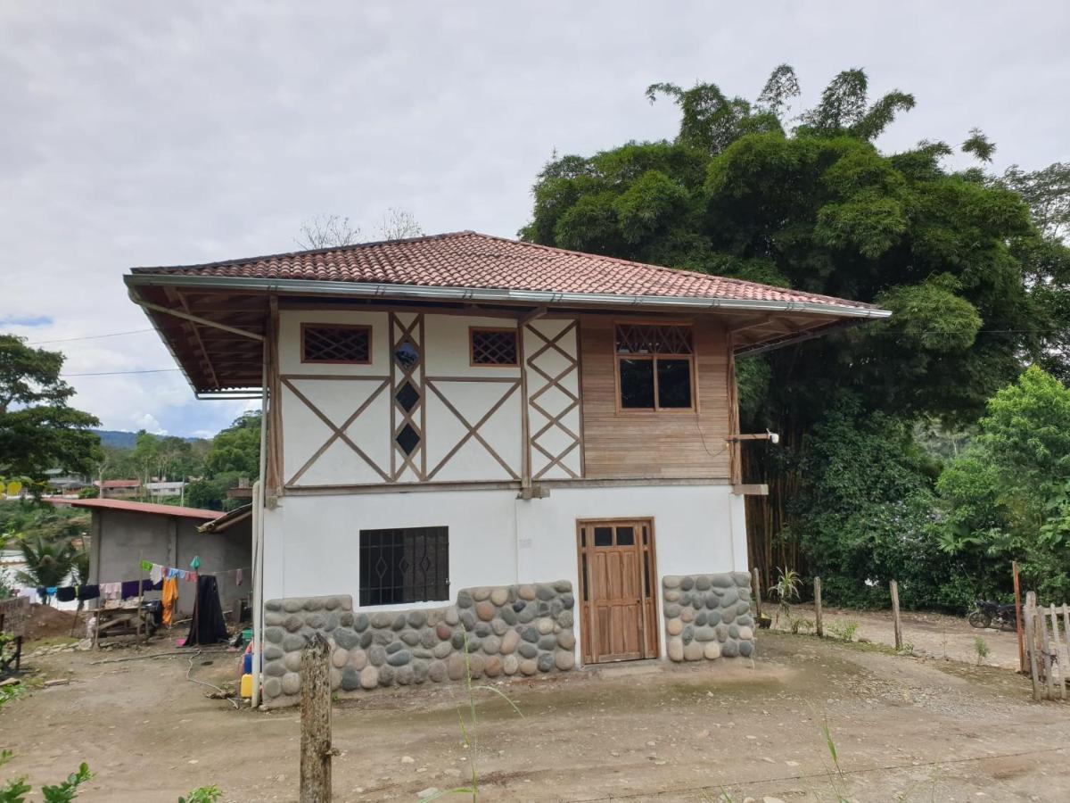 Apartamento Playa Tortuga Puerto Misahuallí Exterior foto